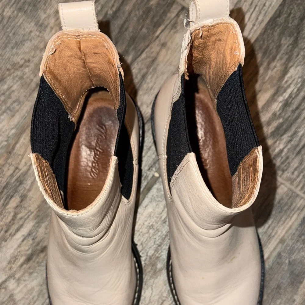 Madewell Cream and Black Ankle Booties - Picture 6 of 9